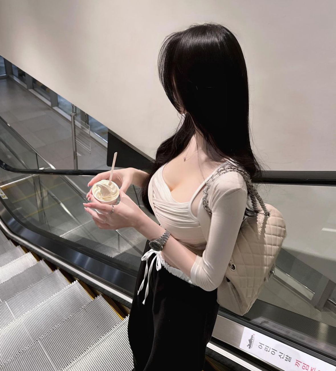 1763534278_ab5635be698d8bdc59d8.jpeg